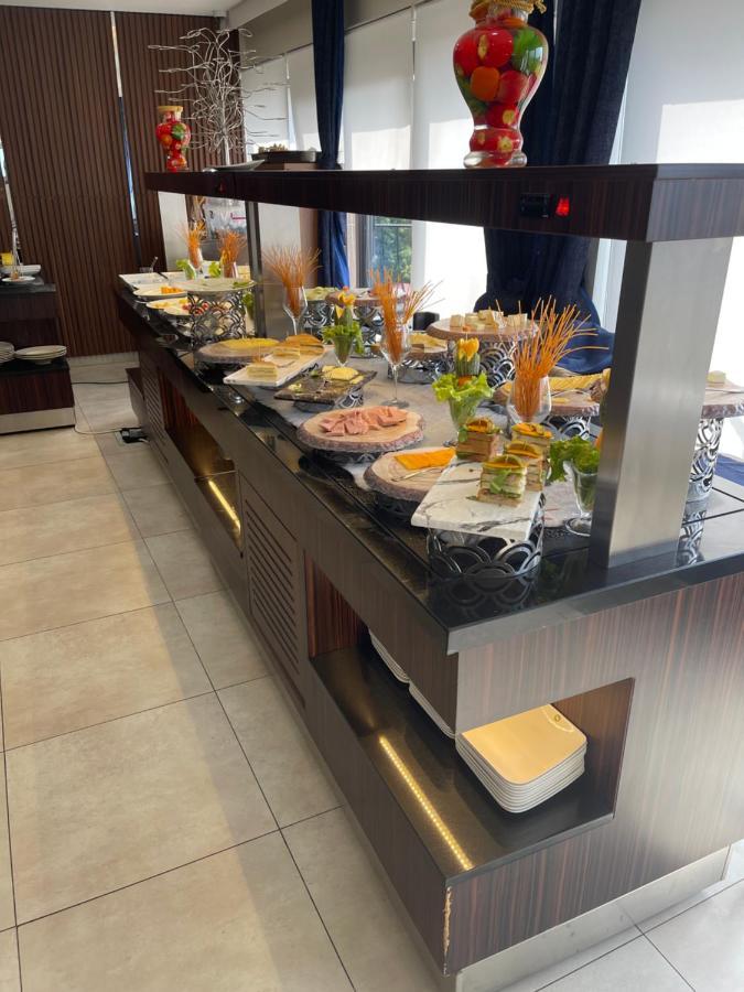 Souare Premium Hotel كوناكري المظهر الخارجي الصورة