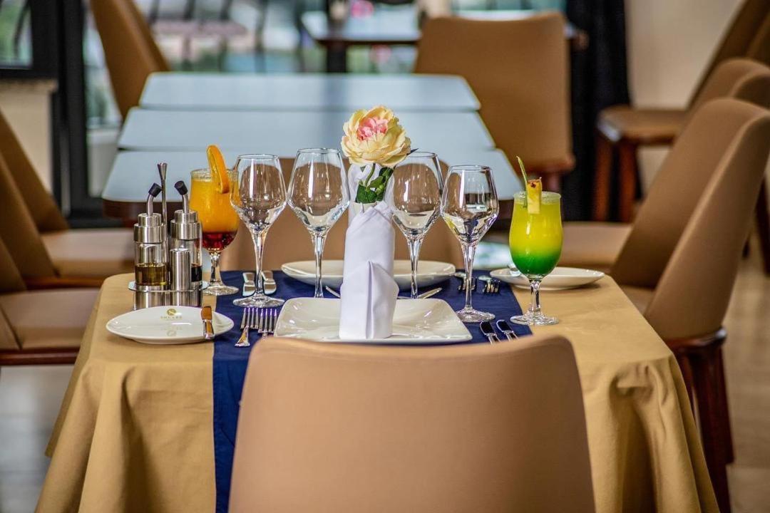 Souare Premium Hotel كوناكري المظهر الخارجي الصورة